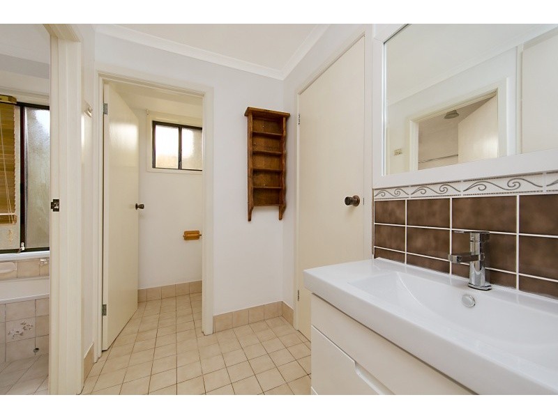 8 St Ives Court, Blakeview SA 5114