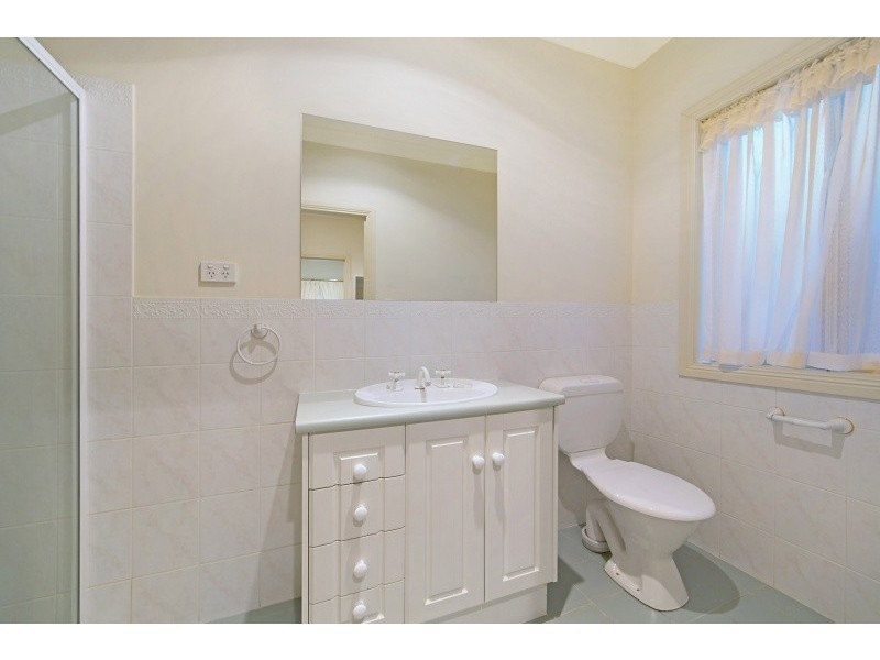 4 McKinlay Drive, Hewett SA 5118