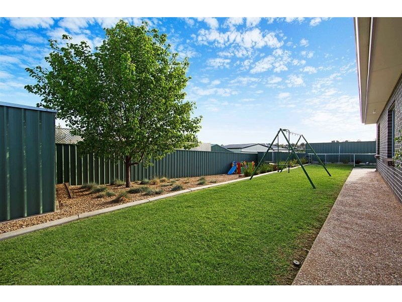 92 Kingfisher Drive, Hewett SA 5118