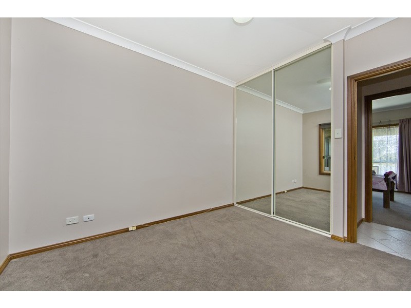 15 Greening Drive, Evanston Park SA 5116