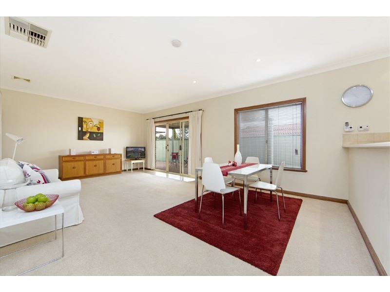 17 Goldfinch Way, Hewett SA 5118