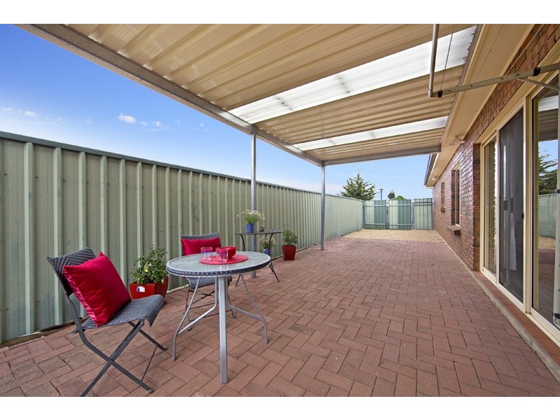 17 Goldfinch Way, Hewett SA 5118