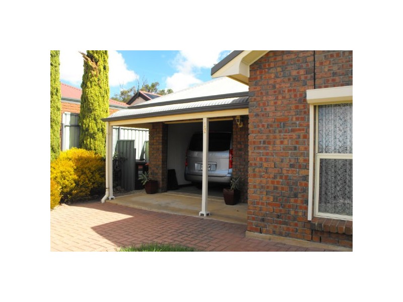 17 Goldfinch Way, Hewett SA 5118