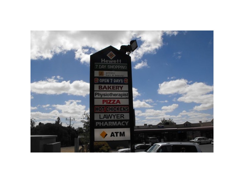 17 Goldfinch Way, Hewett SA 5118