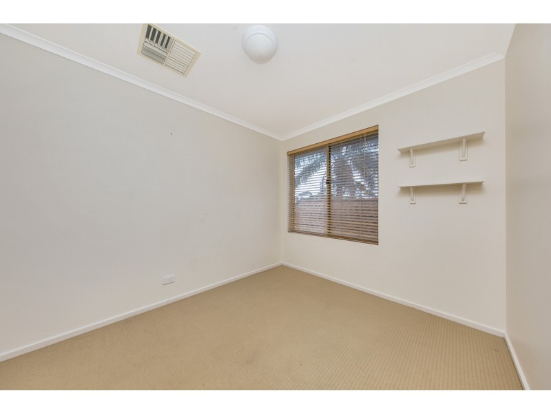 3 Chesterfield Walk, Hillbank SA 5112