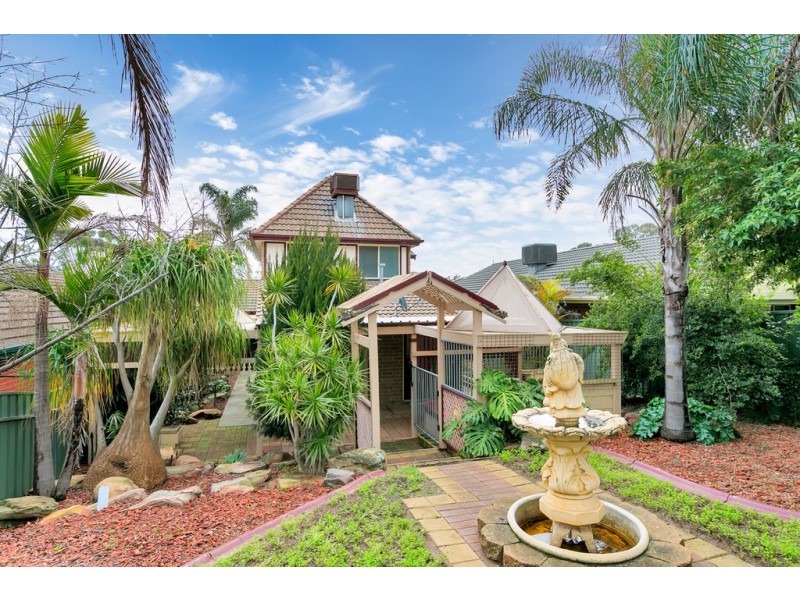 3 Chesterfield Walk, Hillbank SA 5112