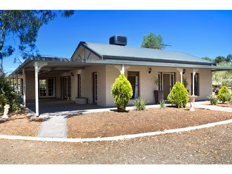 112 Gawler Road, Lewiston SA 5501