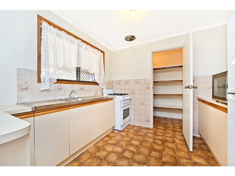 16 Dawson Road, Evanston SA 5116