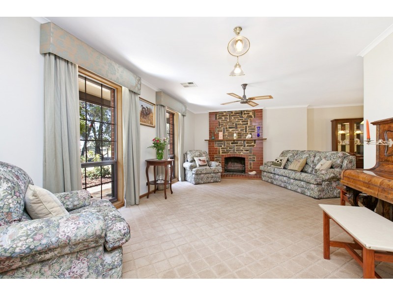 381 Pimpala Road, Cockatoo Valley SA 5351