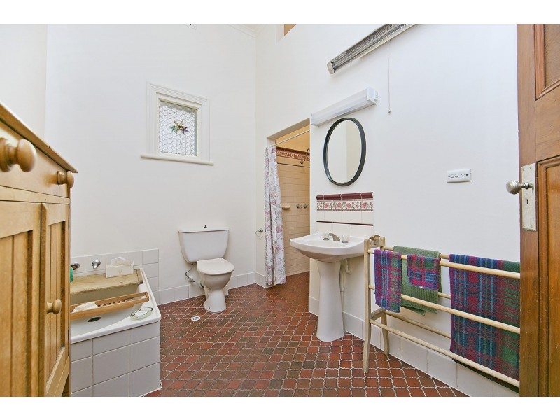 32 Lyndoch Road, Gawler East SA 5118