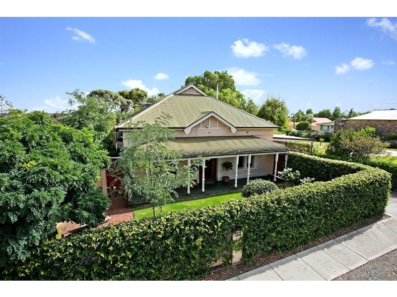 32 Lyndoch Road, Gawler East SA 5118