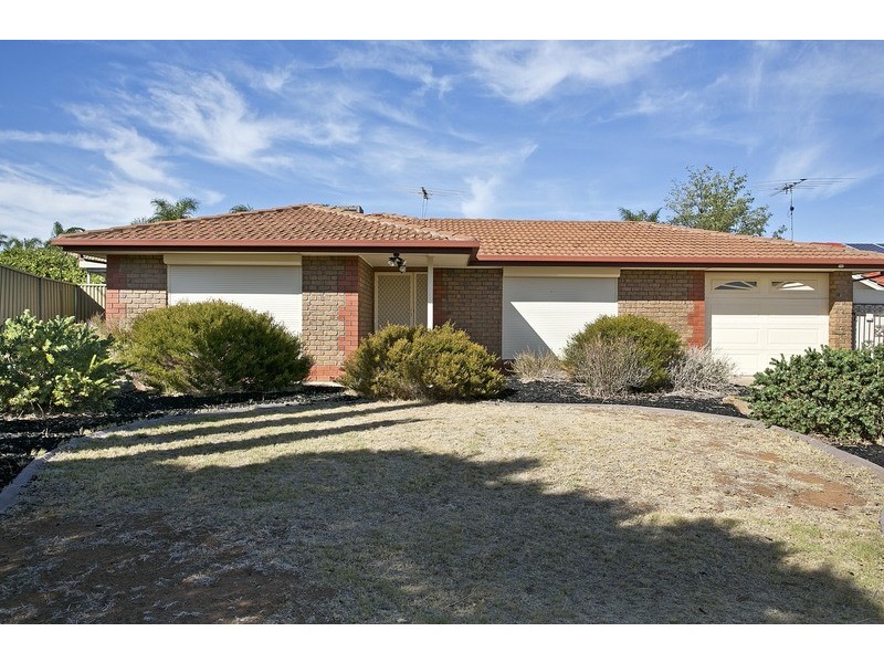 18 St Ives Court, Blakeview SA 5114