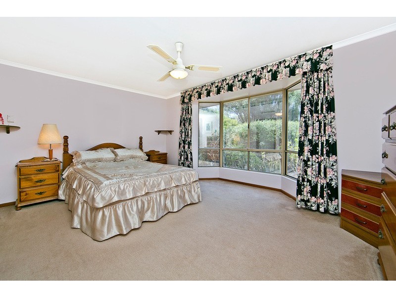 10 Linda Street, Shea-oak Log SA 5371