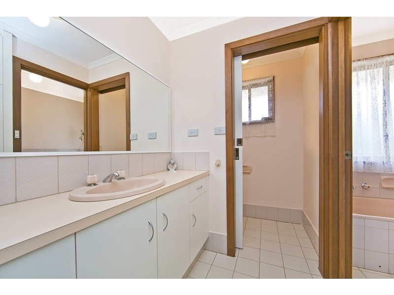 10 Linda Street, Shea-oak Log SA 5371