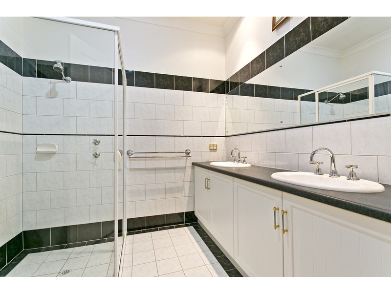 6 Carpentaria Way, Hewett SA 5118