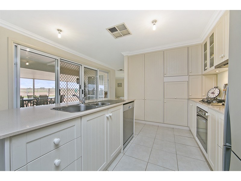 64 Harris Road, Dublin SA 5501