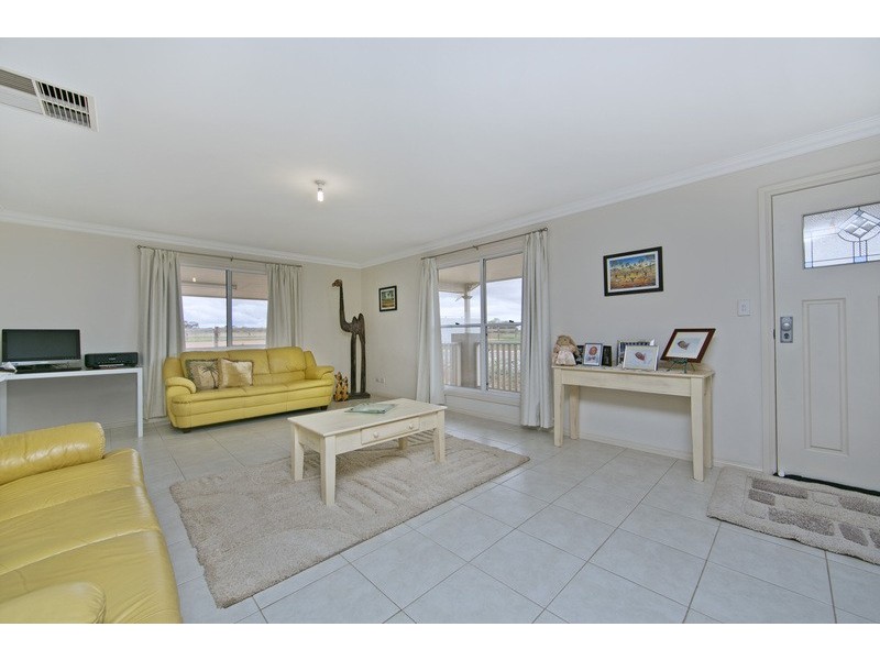 64 Harris Road, Dublin SA 5501