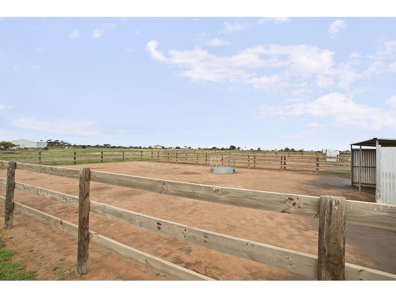 64 Harris Road, Dublin SA 5501