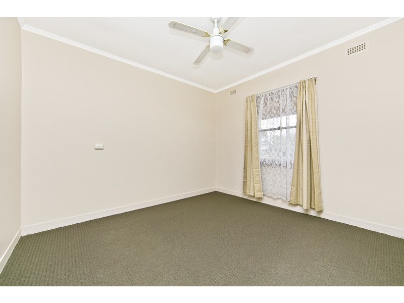 11 May Terrace, Evanston SA 5116