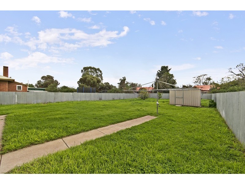 11 May Terrace, Evanston SA 5116