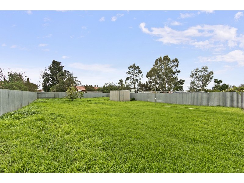 11 May Terrace, Evanston SA 5116