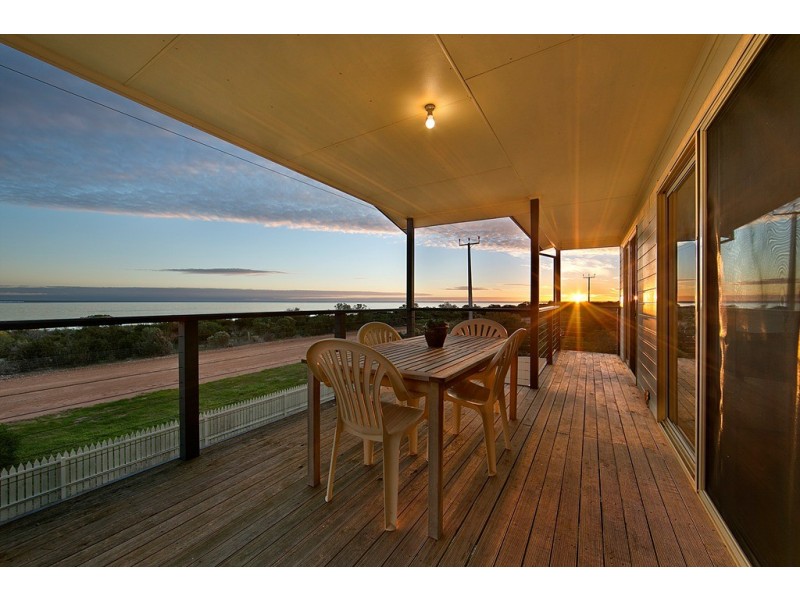 57 The Esplanade, Thompson Beach SA 5501