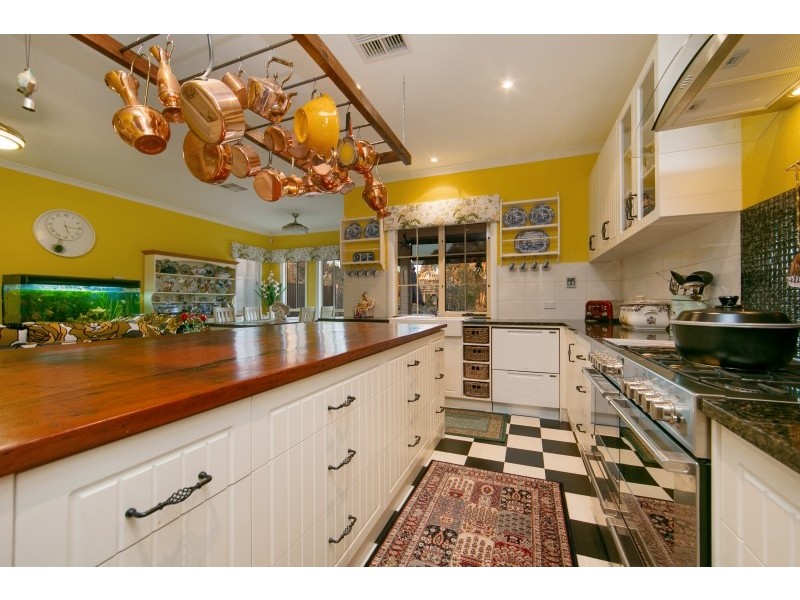 42 Paternoster Road, Reid SA 5118