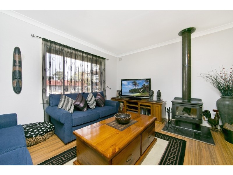 18 Wasleys Street, Elizabeth Downs SA 5113