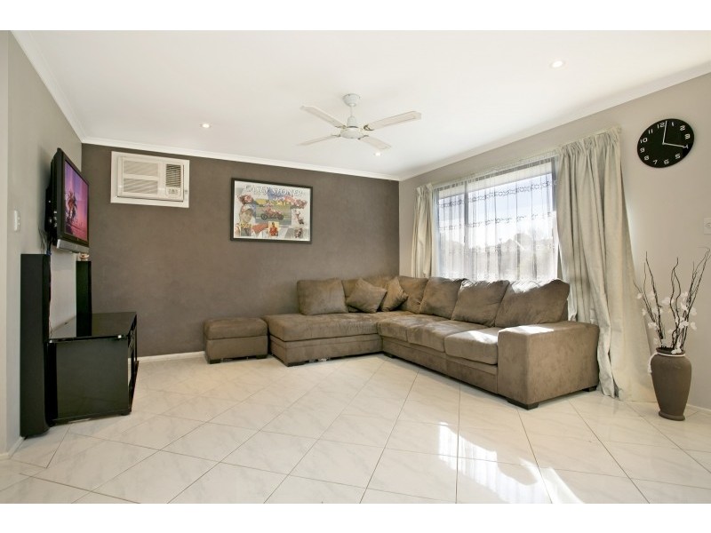 10 Roseworthy Drive, Andrews Farm SA 5114