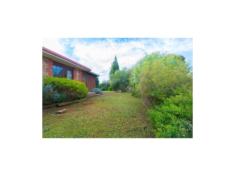 6 Blackwell Street, Kapunda SA 5373