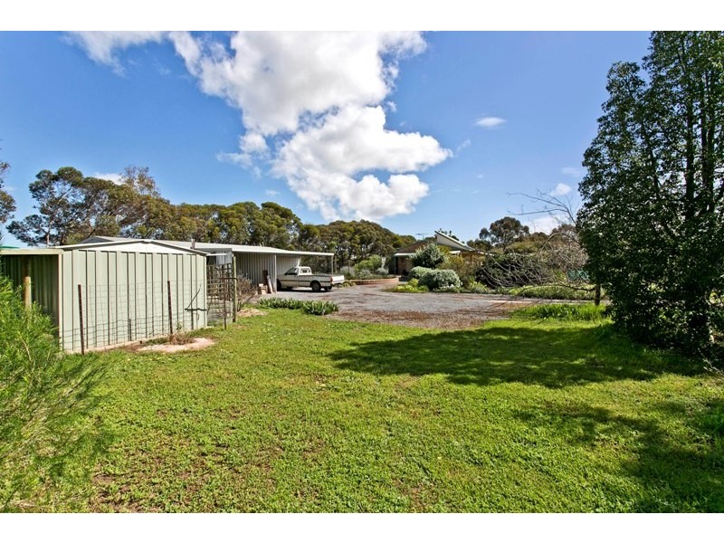 6 Betty Road, Lewiston SA 5501