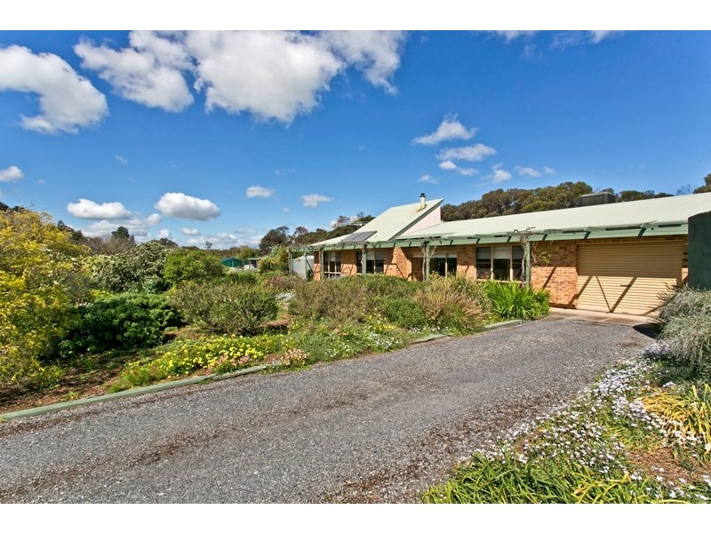 6 Betty Road, Lewiston SA 5501