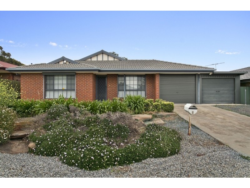 8 Mitchell Drive, Evanston Park SA 5116