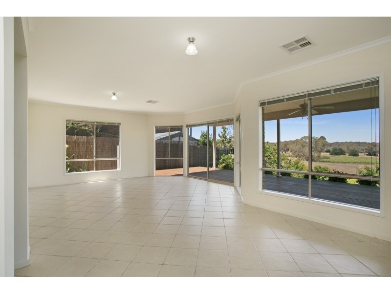 46 William Dyer Drive, Williamstown SA 5351