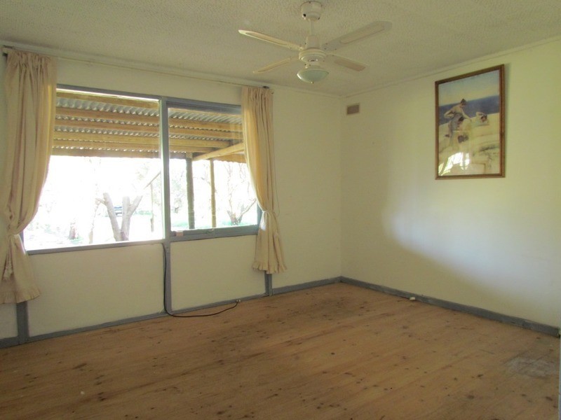 32 Goward Road, Owen SA 5460