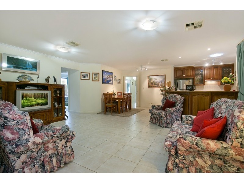 25 Rosella Circuit, Hewett SA 5118