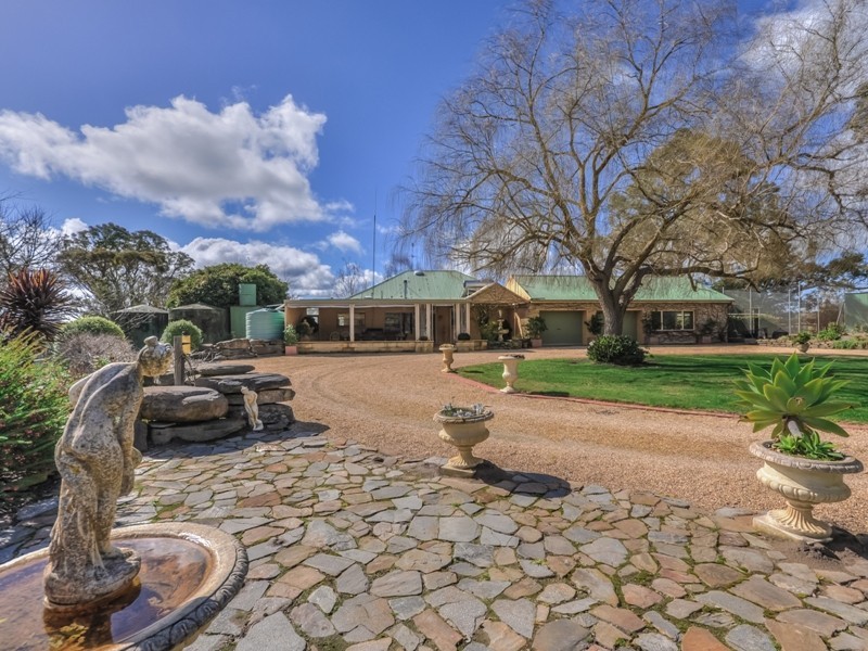 52 Whites Boundary Road CROMER VIA, Mount Pleasant SA 5235