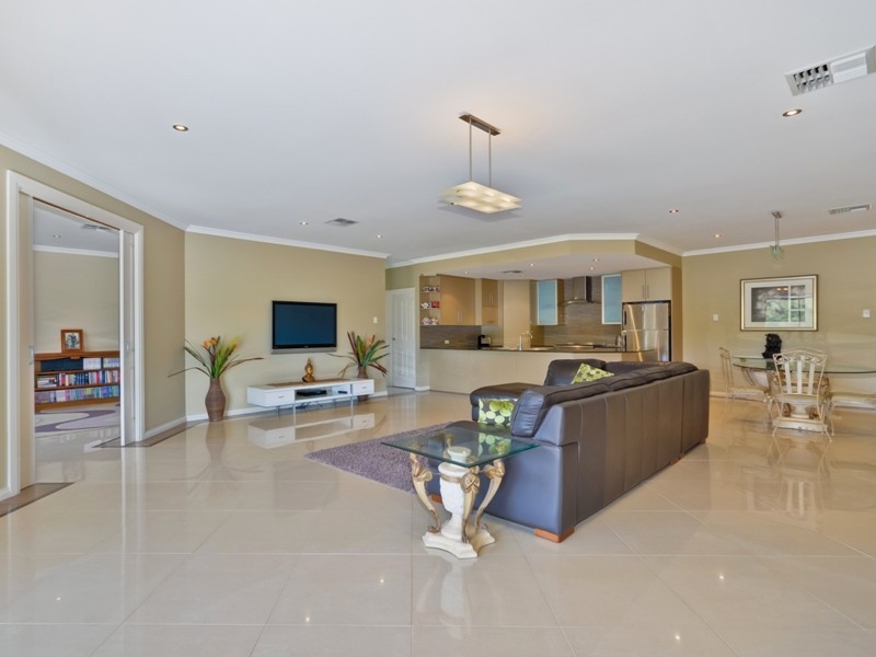 33 Carpentaria Way, Hewett SA 5118