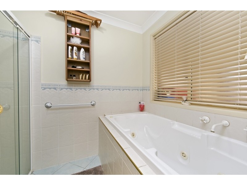 13 Rossiter Drive, Evanston Park SA 5116