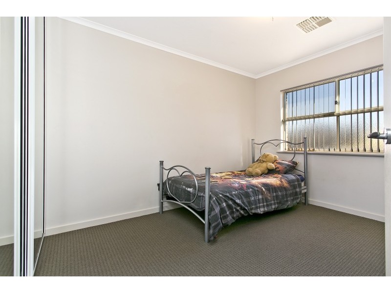 43 Thompson Circuit, Evanston Park SA 5116