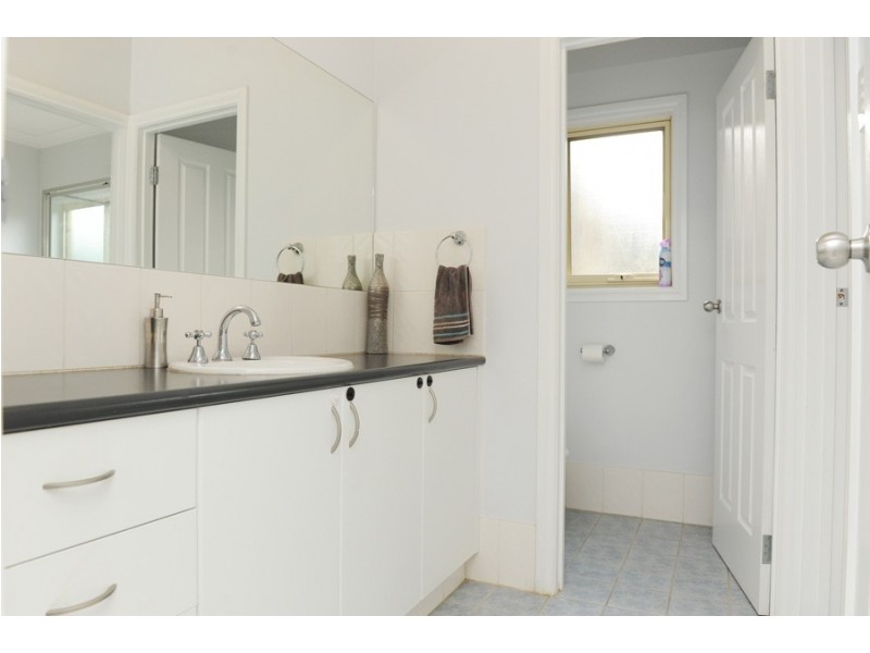 8 Hill Court, Williamstown SA 5351