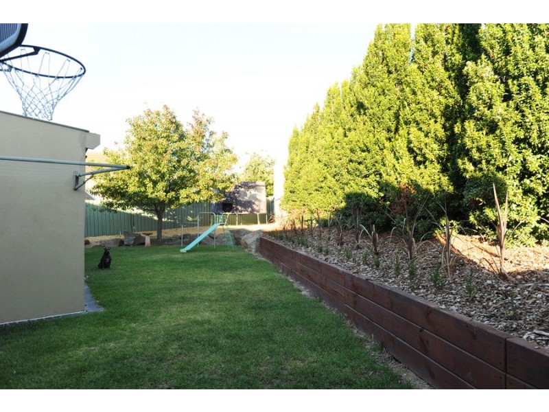 8 Hill Court, Williamstown SA 5351