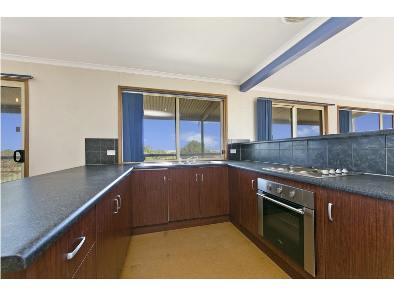 145 The Esplanade, Thompson Beach SA 5501