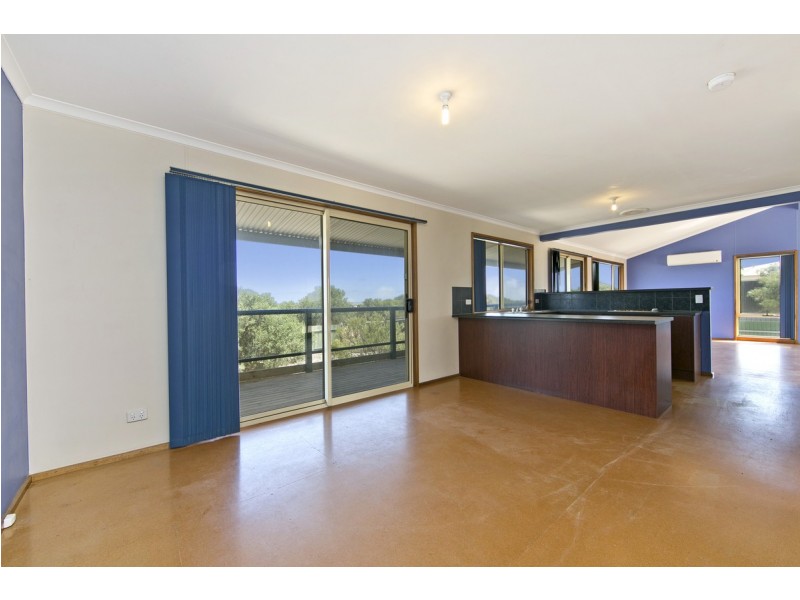 145 The Esplanade, Thompson Beach SA 5501