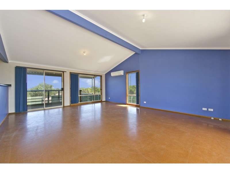 145 The Esplanade, Thompson Beach SA 5501