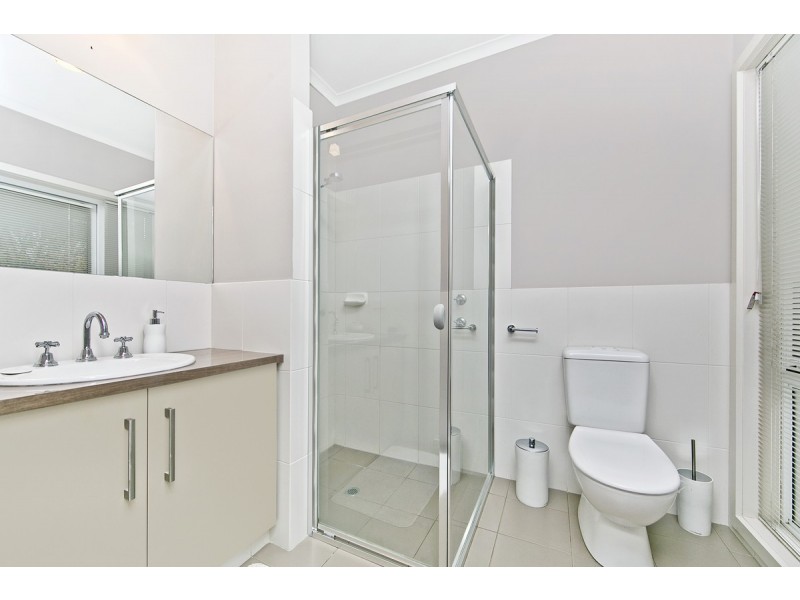 8 St Germain Ave, Andrews Farm SA 5114