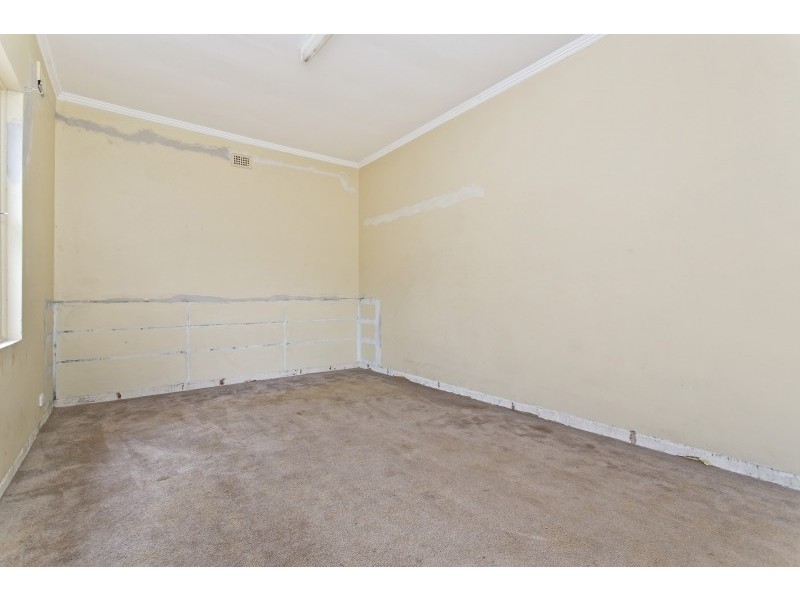 39 Railway Crescent, Evanston SA 5116