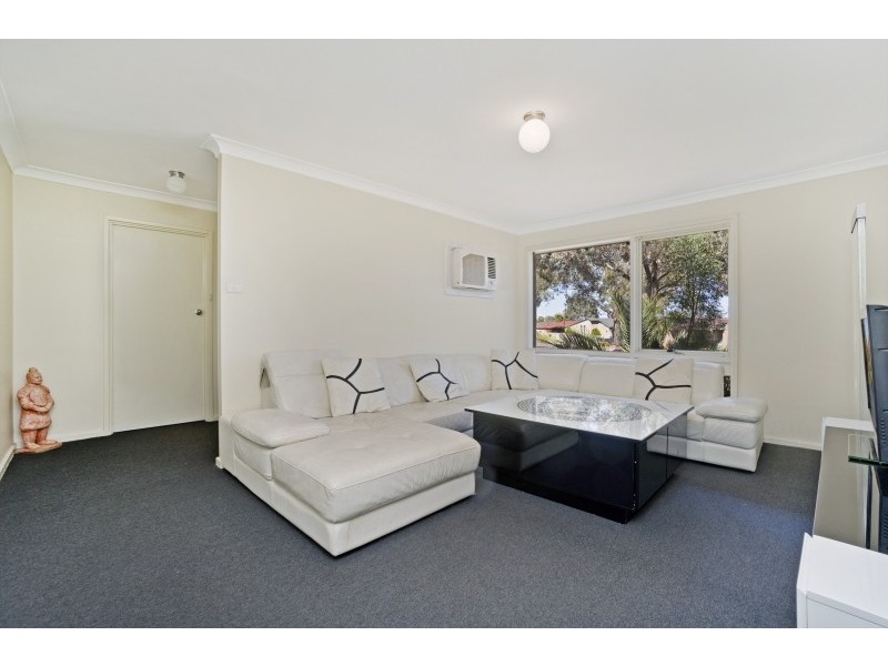 15 Burri Street, Ingle Farm SA 5098