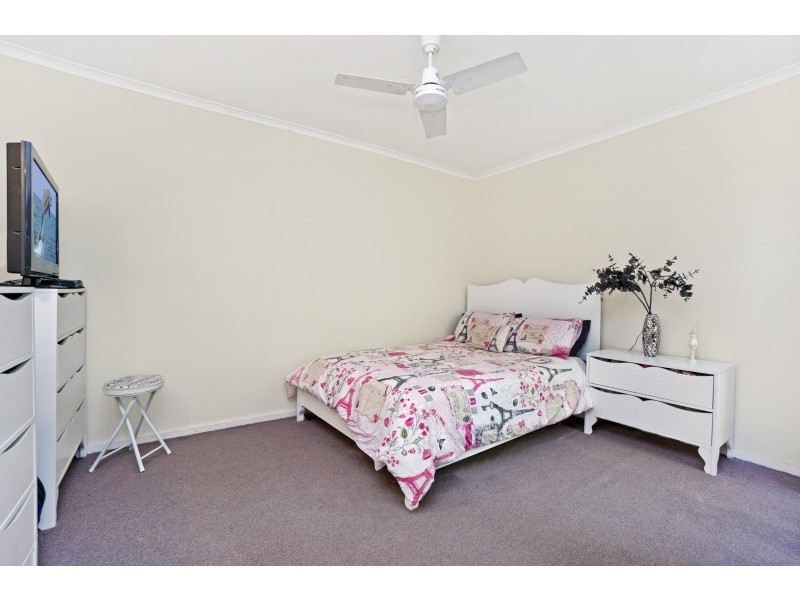 15 Burri Street, Ingle Farm SA 5098