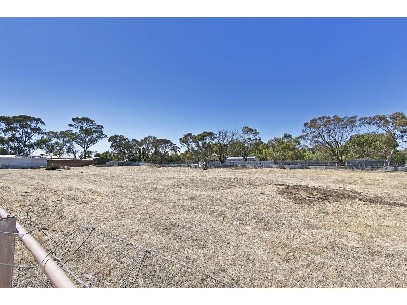 7 Aunger Road, Lewiston SA 5501